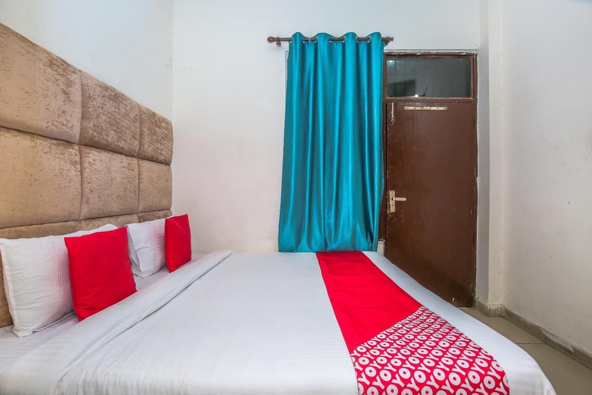 Hotel O Rr Villa Chandīgarh エクステリア 写真